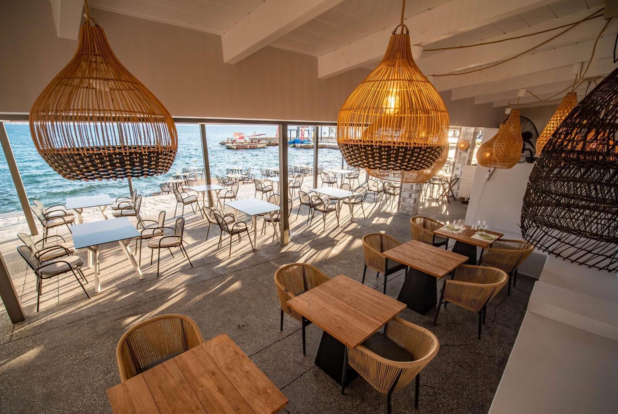 Ramada Loutraki Poseidon Resort Exterior photo