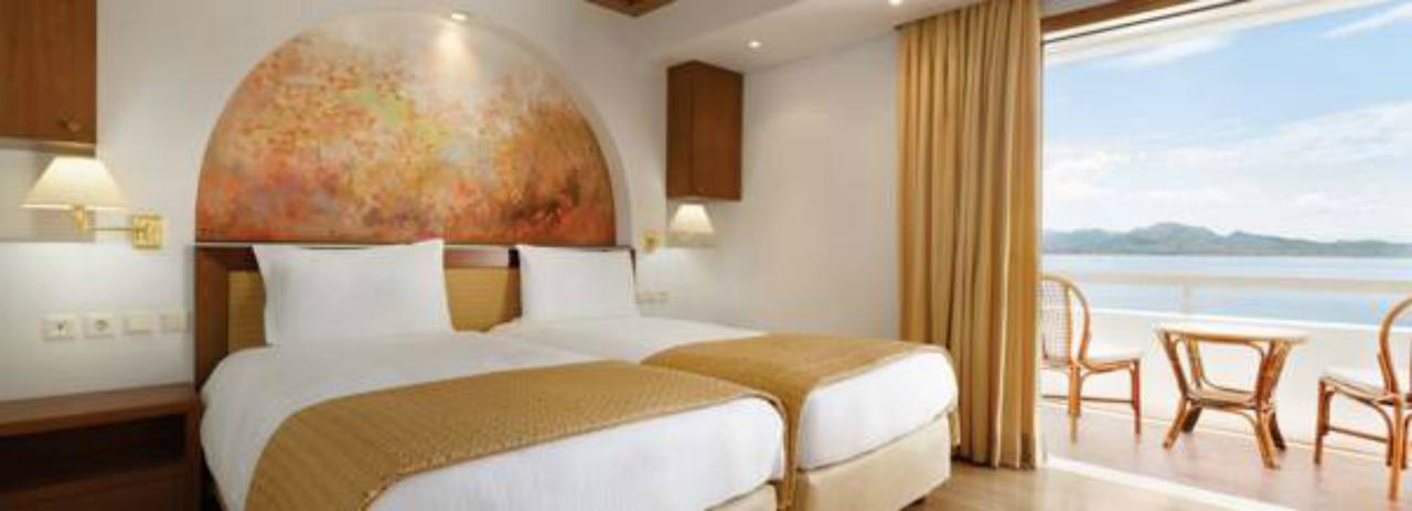 Ramada Loutraki Poseidon Resort Exterior photo