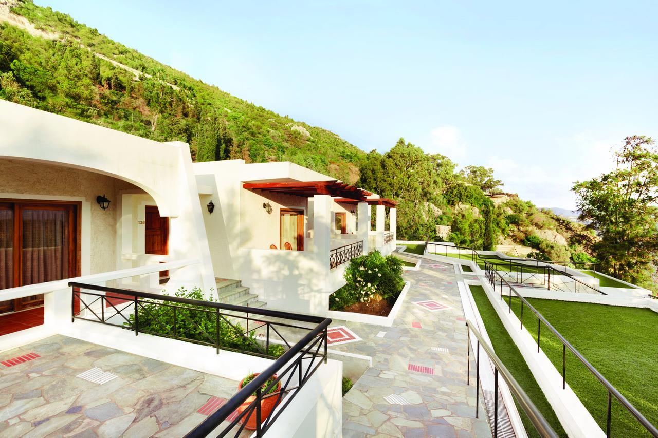 Ramada Loutraki Poseidon Resort Exterior photo