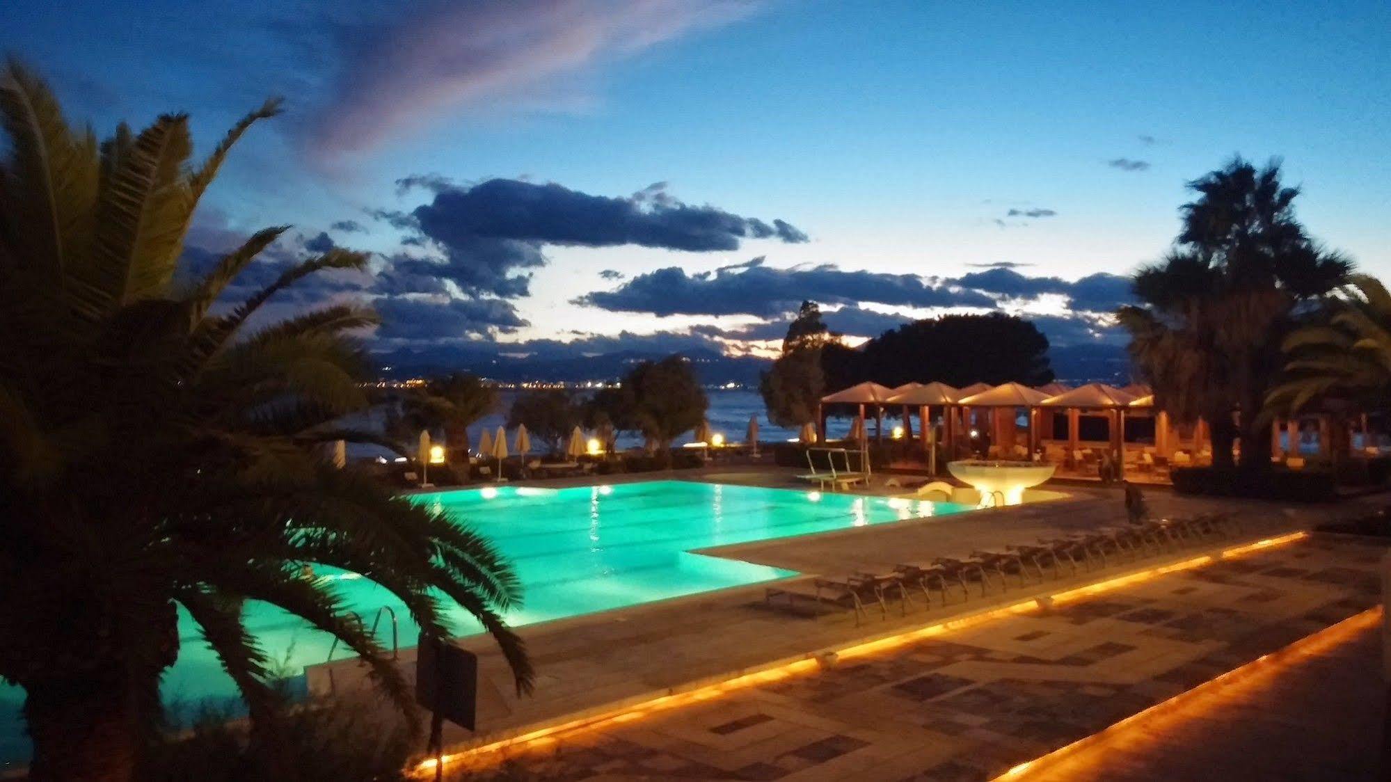 Ramada Loutraki Poseidon Resort Exterior photo